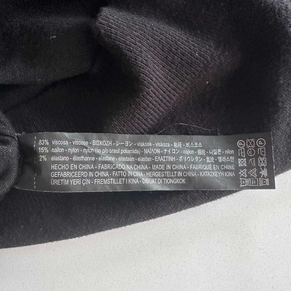 ZARA | Knit Sleeveless Sweater Tank | Black | Size Medium | Soft Stretch - Picture 13 of 15